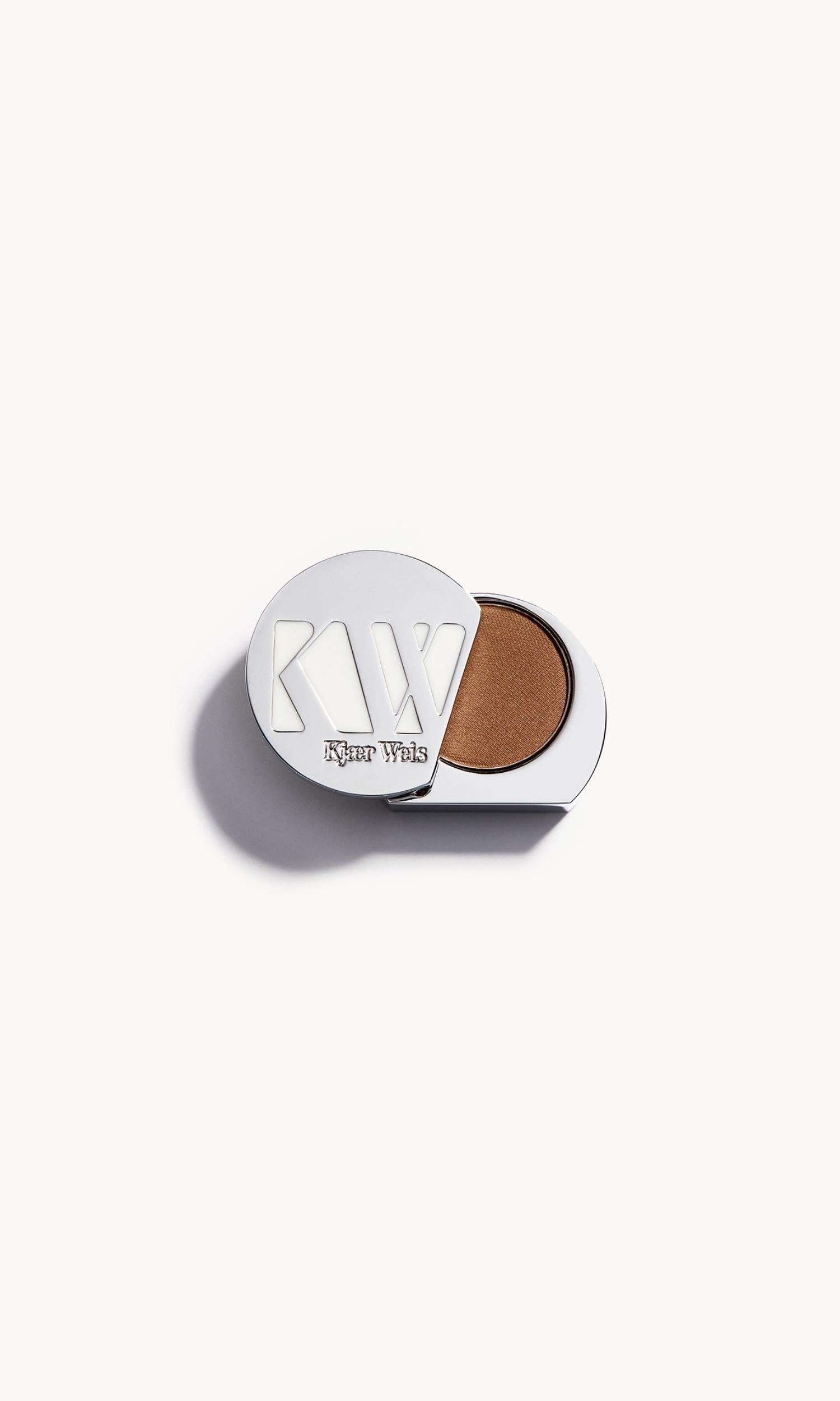 Powder Eye Shadow / Magnetic
